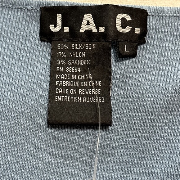 J.A.C. Light‎ Blue Silk Blend Top Rhinestone 3/4 Sleeves Lightweight SzL Career - Picture 3 of 8